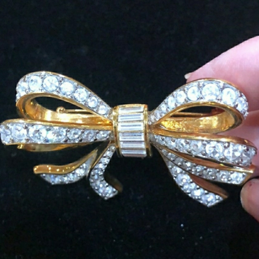 Swarovski bow